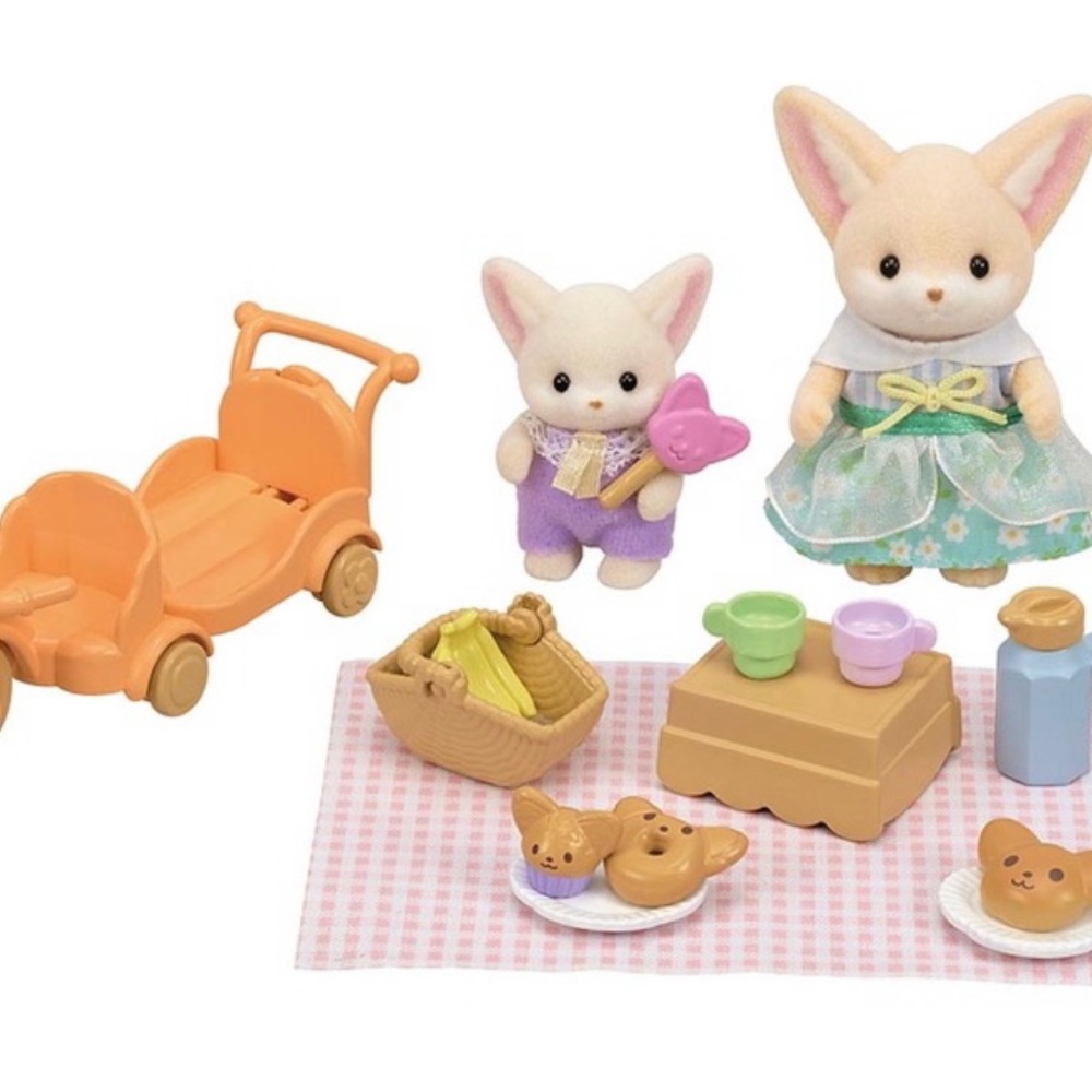 Calico Critters / Sylvanian Families Fennec Fox Siblings Picnic Set
